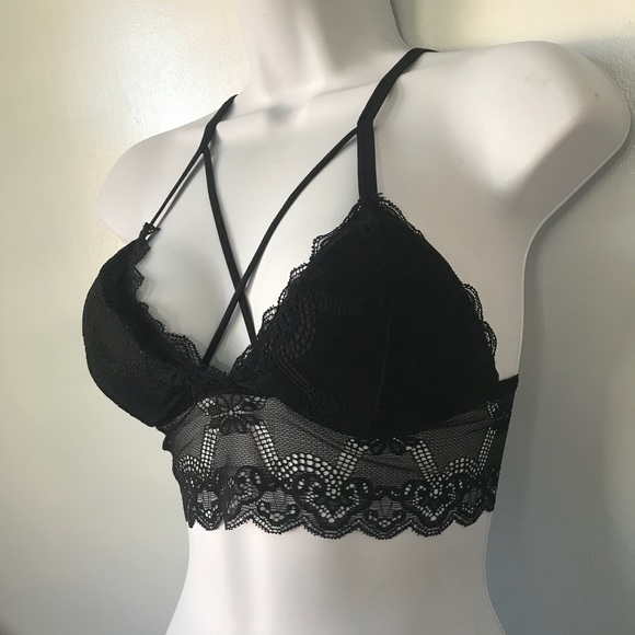 Other - NWOT Black Strappy Lace Bralette